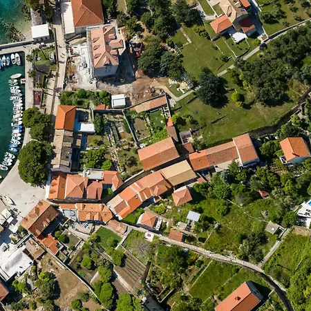 Apartment Dube