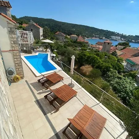 Apartment Dube
