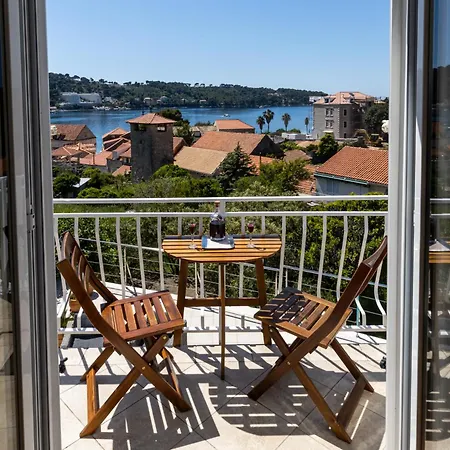 Dube Apartment