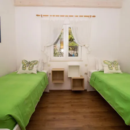 Dube Apartment Lopud
